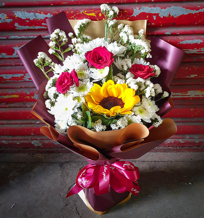 Tin's Flower Shop Flowers Delivered to Infanta in Pangasinan FREE